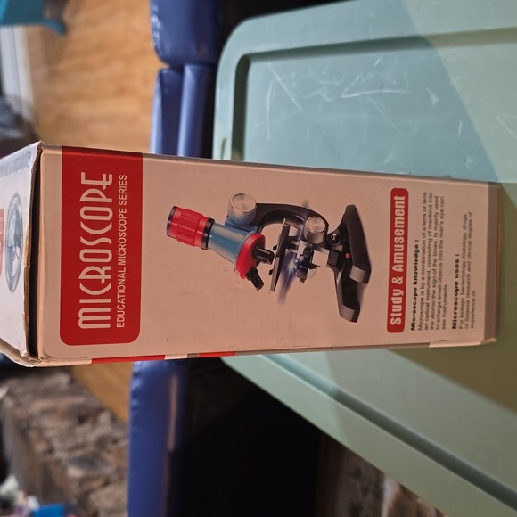 Science Microscope with Slides - Picture 3 of 5